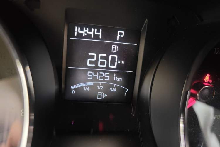 Used Volkswagen Bora 2016 1.6L Automatic Comfort Model Odometer Close Up