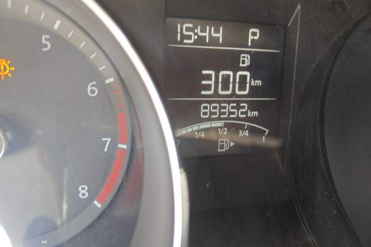 Used Volkswagen Bora 2016 1.6L Automatic Comfort Model Odometer Close Up