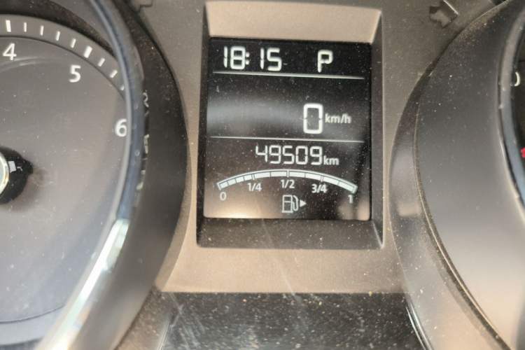 Used Volkswagen Bora 2016 1.6L Automatic Fashion Model Odometer Close Up