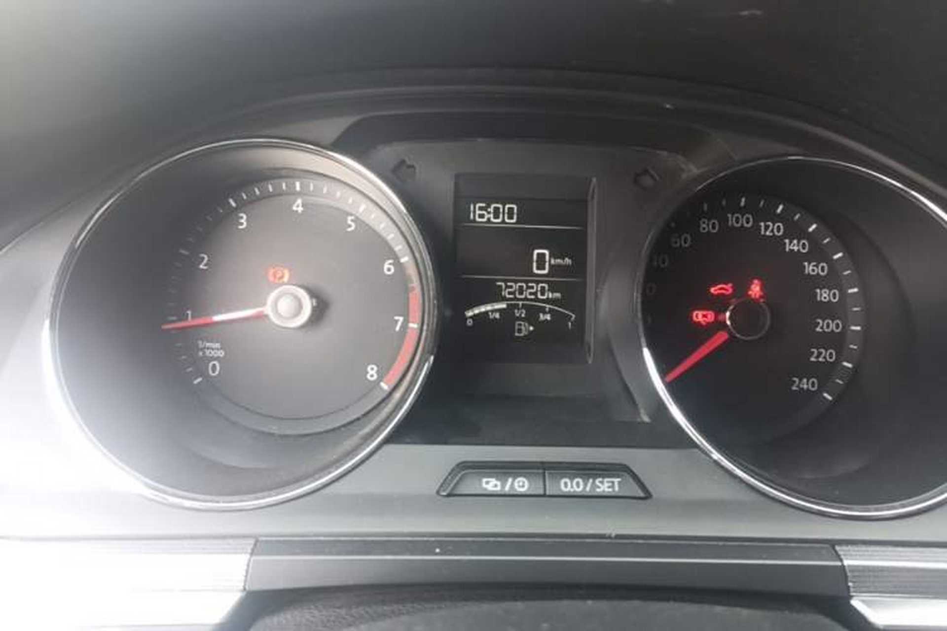 Used Volkswagen Bora 2016 1.6L Manual Fashion Edition Odometer Close Up