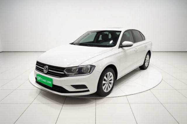 Ojetý Volkswagen Bora 2016 1.6L Automatic Fashion Model