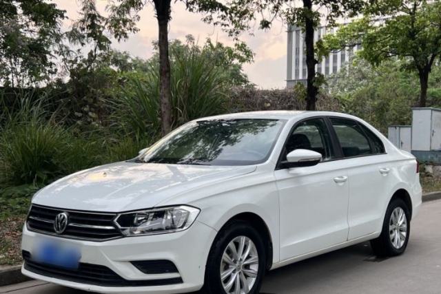 Used Volkswagen Bora 2016 1.6L Automatic Fashion Model