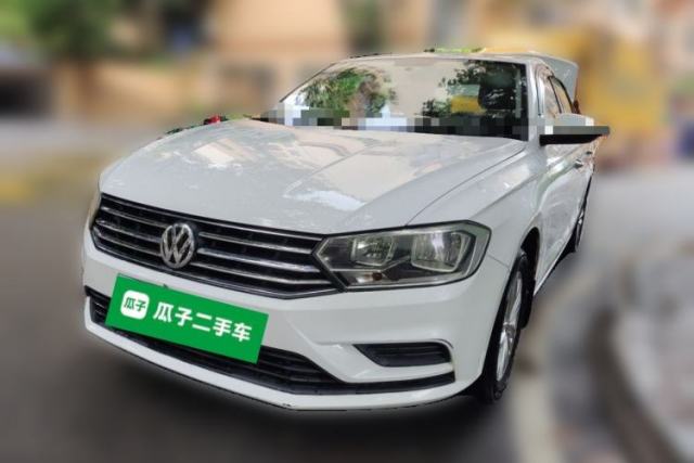 Volkswagen Bora 2016 1.6L Automatic Fashion Model с пробегом