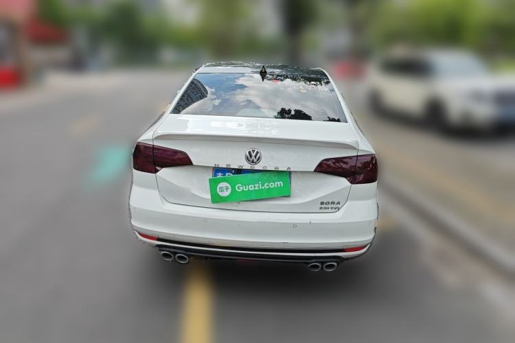 Used Volkswagen Bora 2016 1.6L Automatic Comfort Model Rear