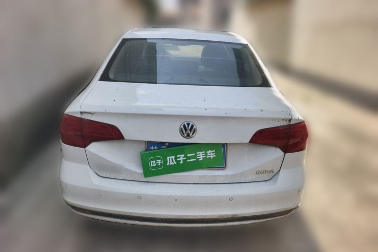 Used Volkswagen Bora 2016 1.6L Manual Fashion Edition Rear