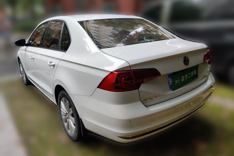 Used Volkswagen Bora 2016 1.6L Automatic Comfort Model Rear Left 45 Deg