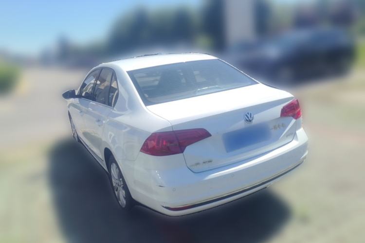 Used Volkswagen Bora 2016 1.6L Automatic Comfort Model Rear Left 45 Deg