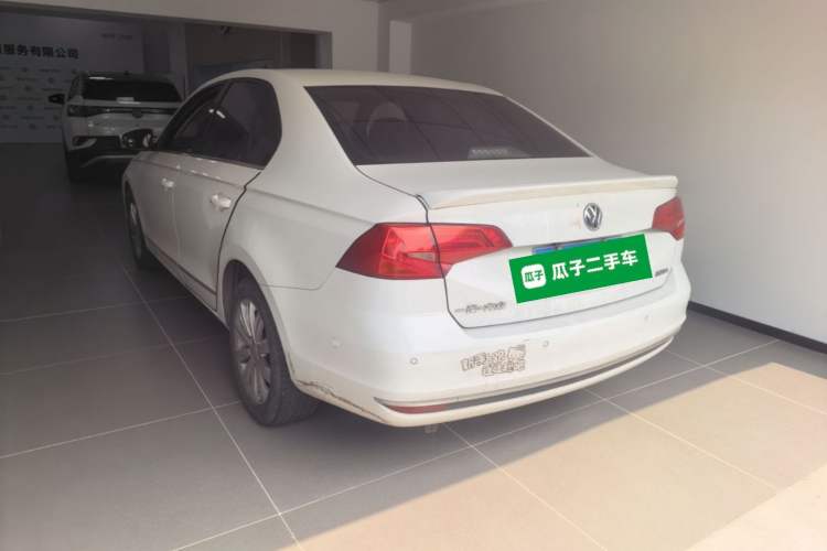 Used Volkswagen Bora 2016 1.6L Manual Comfort Model Rear Left 45 Deg