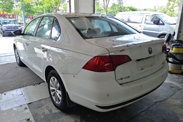 Used Volkswagen Bora 2016 1.6L Automatic Fashion Model Rear Left 45 Deg