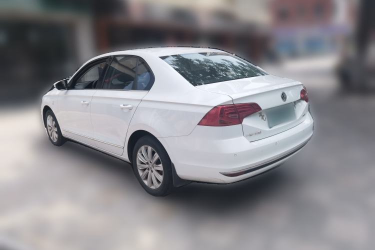 Used Volkswagen Bora 2016 1.6L Automatic Comfort Model Rear Left 45 Deg