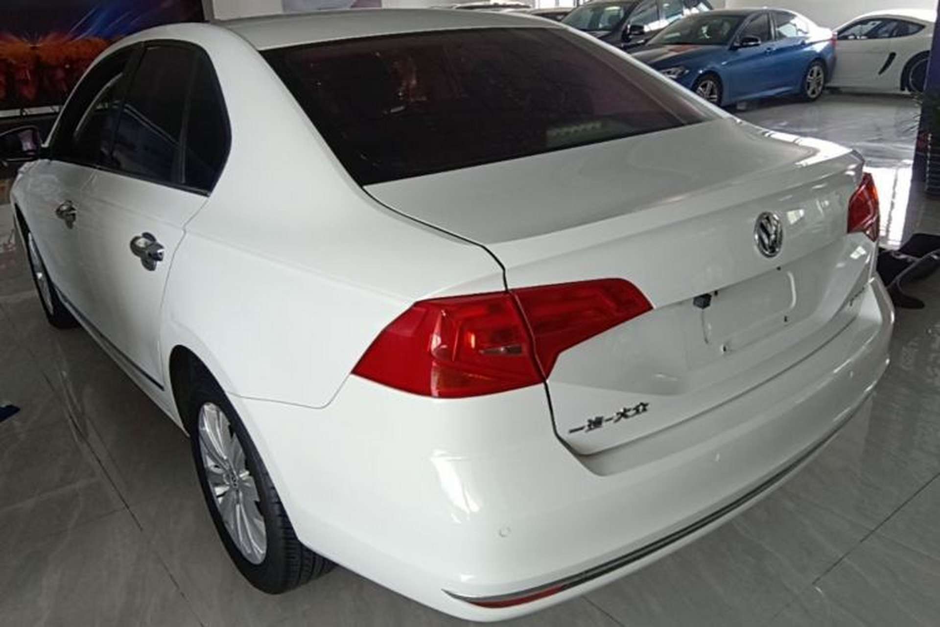 Used Volkswagen Bora 2016 1.6L Automatic Comfort Model Rear Left 45 Deg