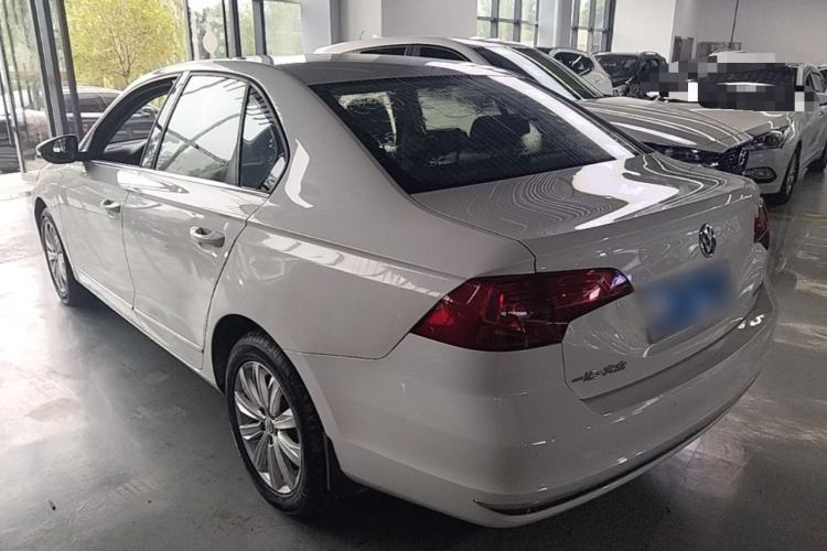 Used Volkswagen Bora 2016 1.6L Automatic Comfort Model Rear Left 45 Deg