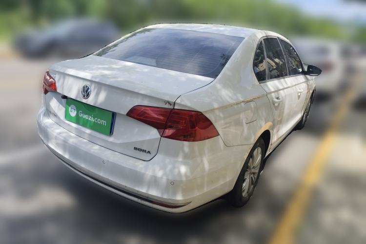 Used Volkswagen Bora 2016 1.6L Automatic Comfort Model Rear Right 45 Deg