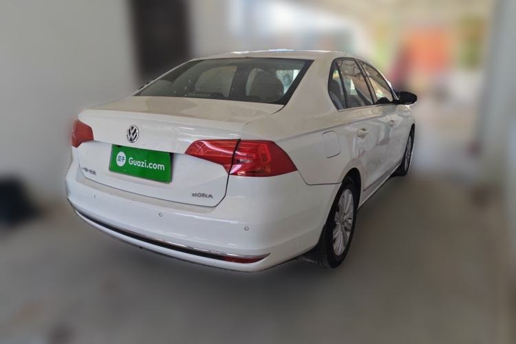 Used Volkswagen Bora 2016 1.6L Manual Comfort Model Rear Right 45 Deg