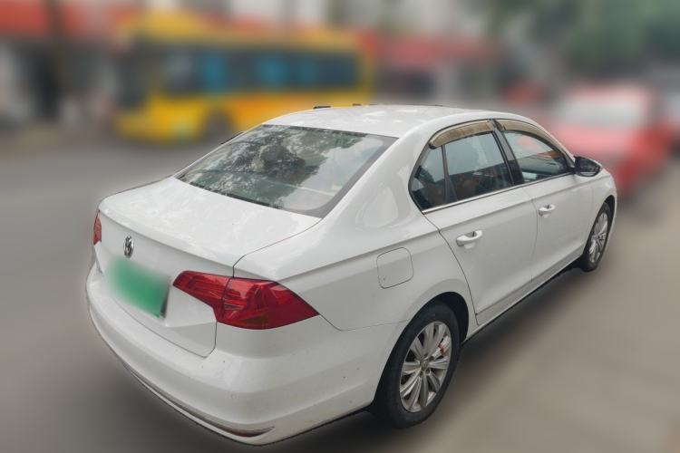 Used Volkswagen Bora 2016 1.6L Manual Comfort Model Rear Right 45 Deg