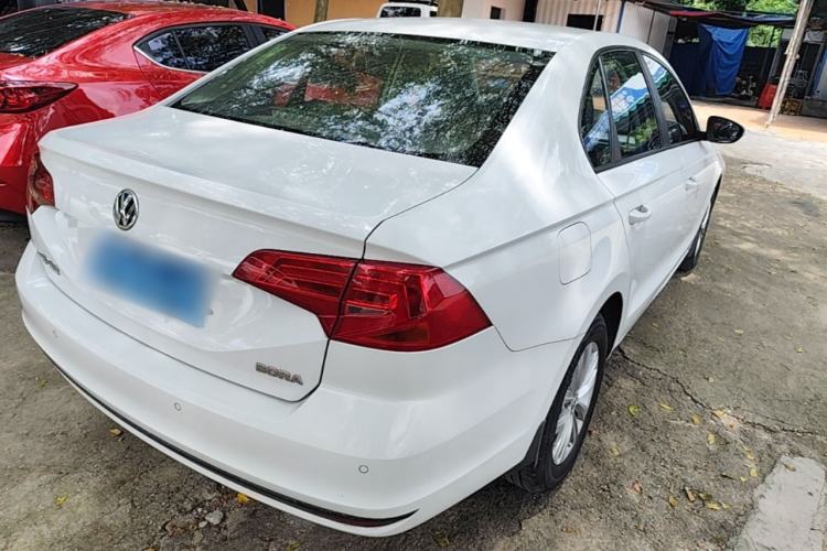 Used Volkswagen Bora 2016 1.6L Automatic Fashion Model Rear Right 45 Deg