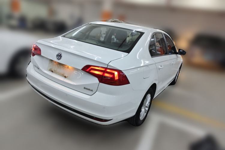 Used Volkswagen Bora 2016 1.6L Manual Fashion Edition Rear Right 45 Deg