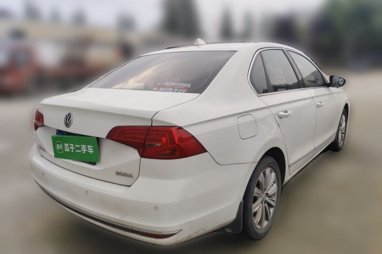 Used Volkswagen Bora 2016 1.6L Manual Comfort Model Rear Right 45 Deg