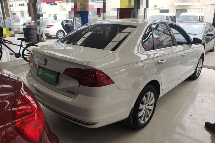 Used Volkswagen Bora 2016 1.6L Manual Comfort Model Rear Right 45 Deg