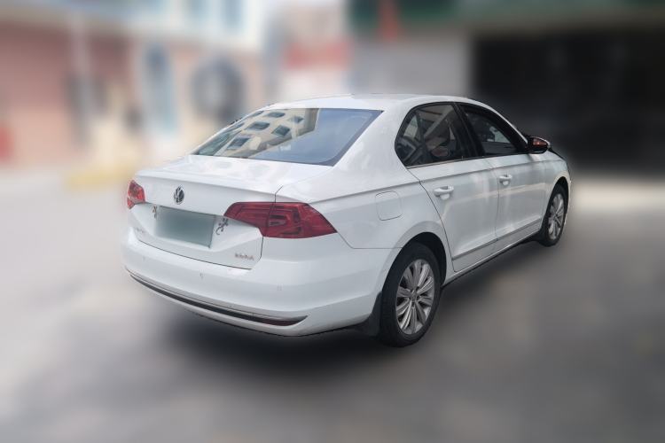 Used Volkswagen Bora 2016 1.6L Automatic Comfort Model Rear Right 45 Deg
