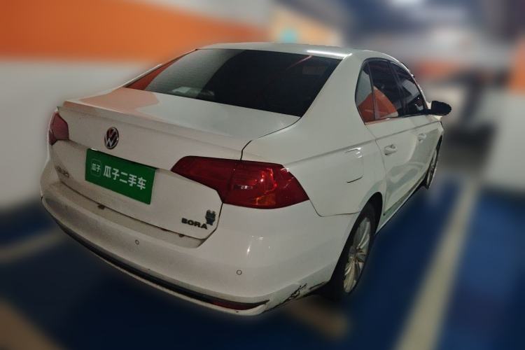 Used Volkswagen Bora 2016 1.6L Automatic Comfort Model Rear Right 45 Deg