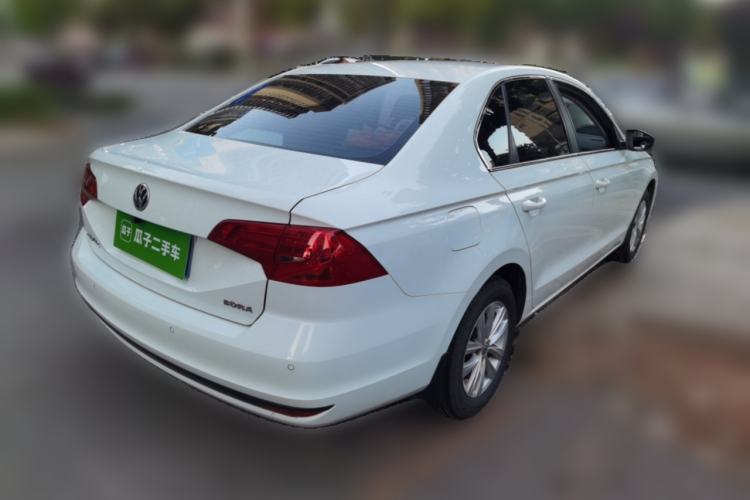 Used Volkswagen Bora 2016 1.6L Manual Fashion Edition Rear Right 45 Deg