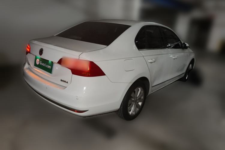 Used Volkswagen Bora 2016 1.6L Automatic Comfort Model Rear Right 45 Deg