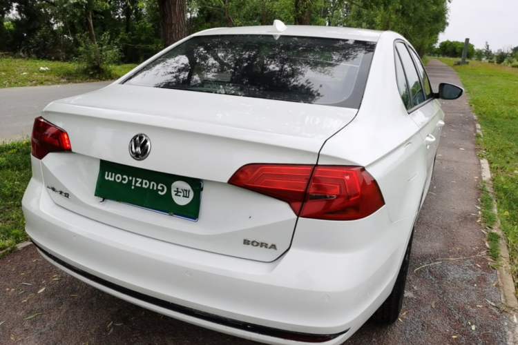 Used Volkswagen Bora 2016 1.6L Automatic Fashion Model Rear Right 45 Deg