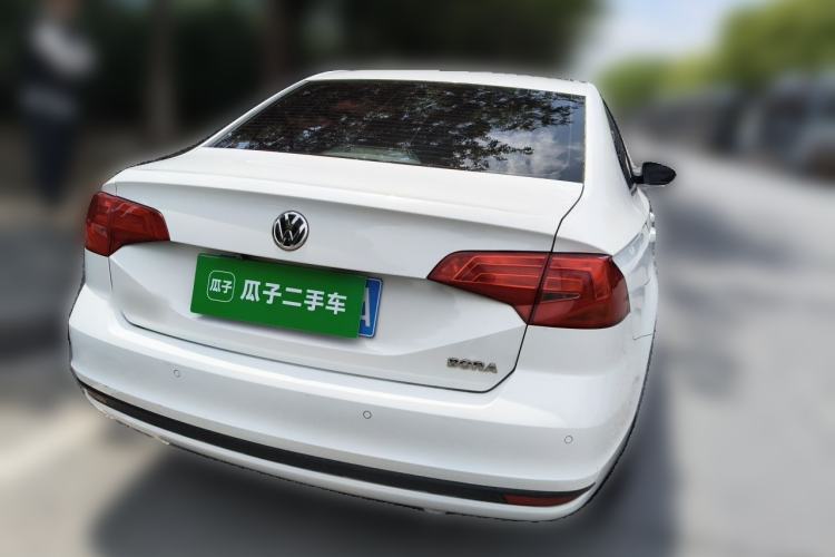 Used Volkswagen Bora 2016 1.6L Automatic Fashion Model Rear Right 45 Deg