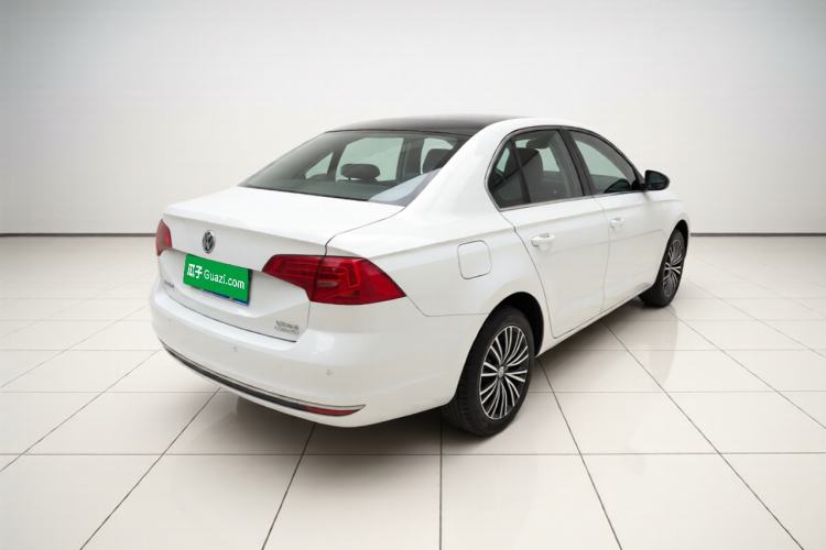 Used Volkswagen Bora 2016 230TSI DSG 25th Anniversary Edition Rear Right 45 Deg