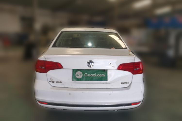 Used Volkswagen Bora 2016 1.6L Manual Comfort Model Rear