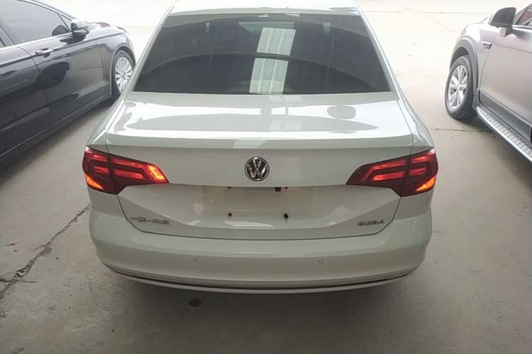 Used Volkswagen Bora 2016 1.6L Automatic Comfort Model Rear