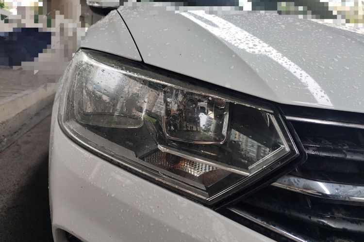 Used Volkswagen Bora 2016 1.6L Automatic Fashion Model Right Front Headlight