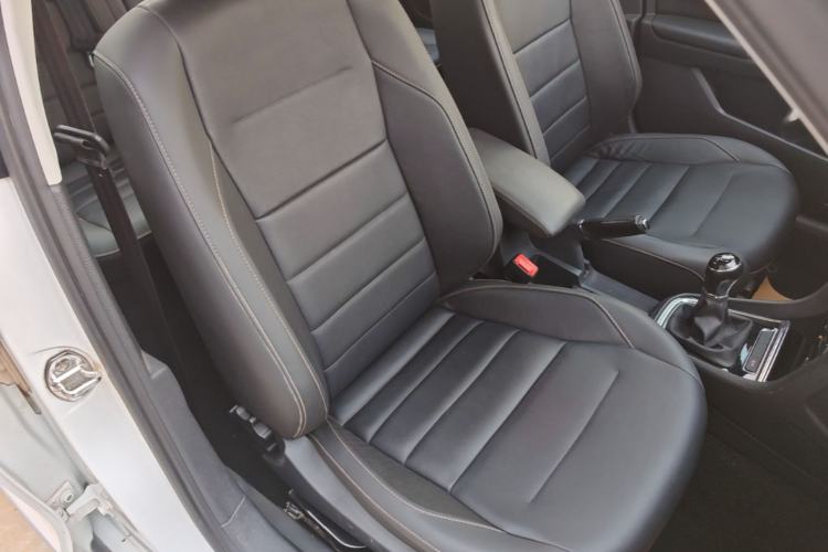 Used Volkswagen Bora 2016 1.6L Manual Comfort Model Right Front Seat