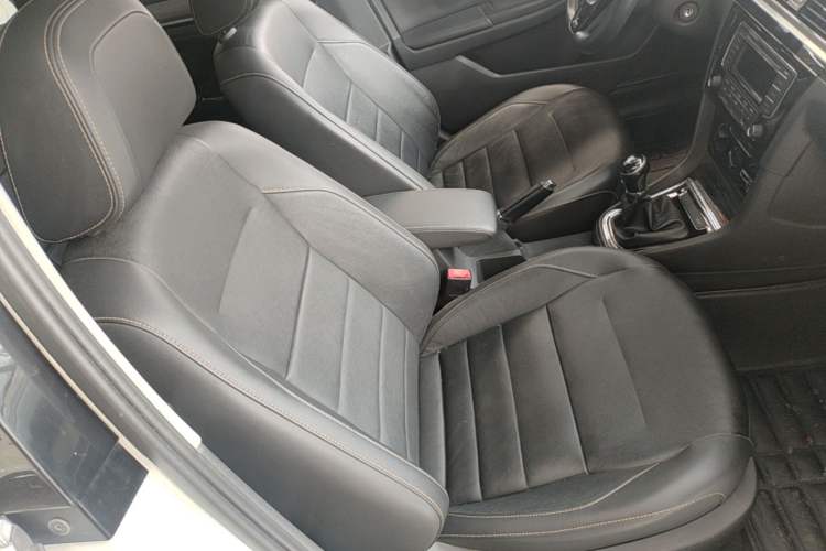 Used Volkswagen Bora 2016 1.6L Manual Comfort Model Right Front Seat