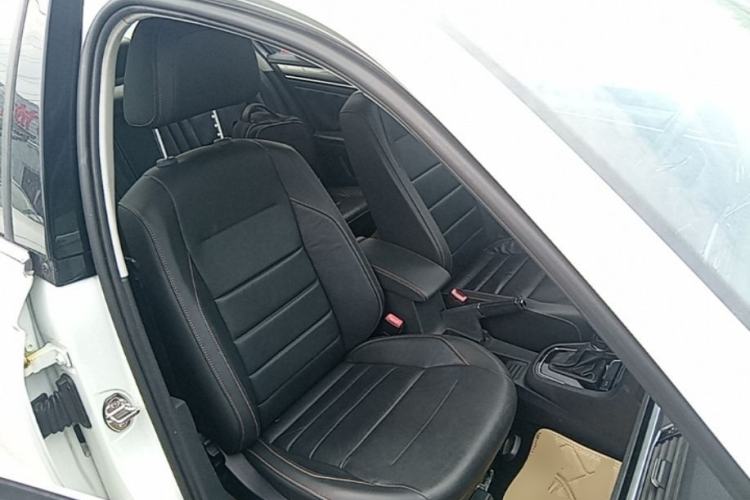 Used Volkswagen Bora 2016 1.6L Automatic Comfort Model Right Front Seat