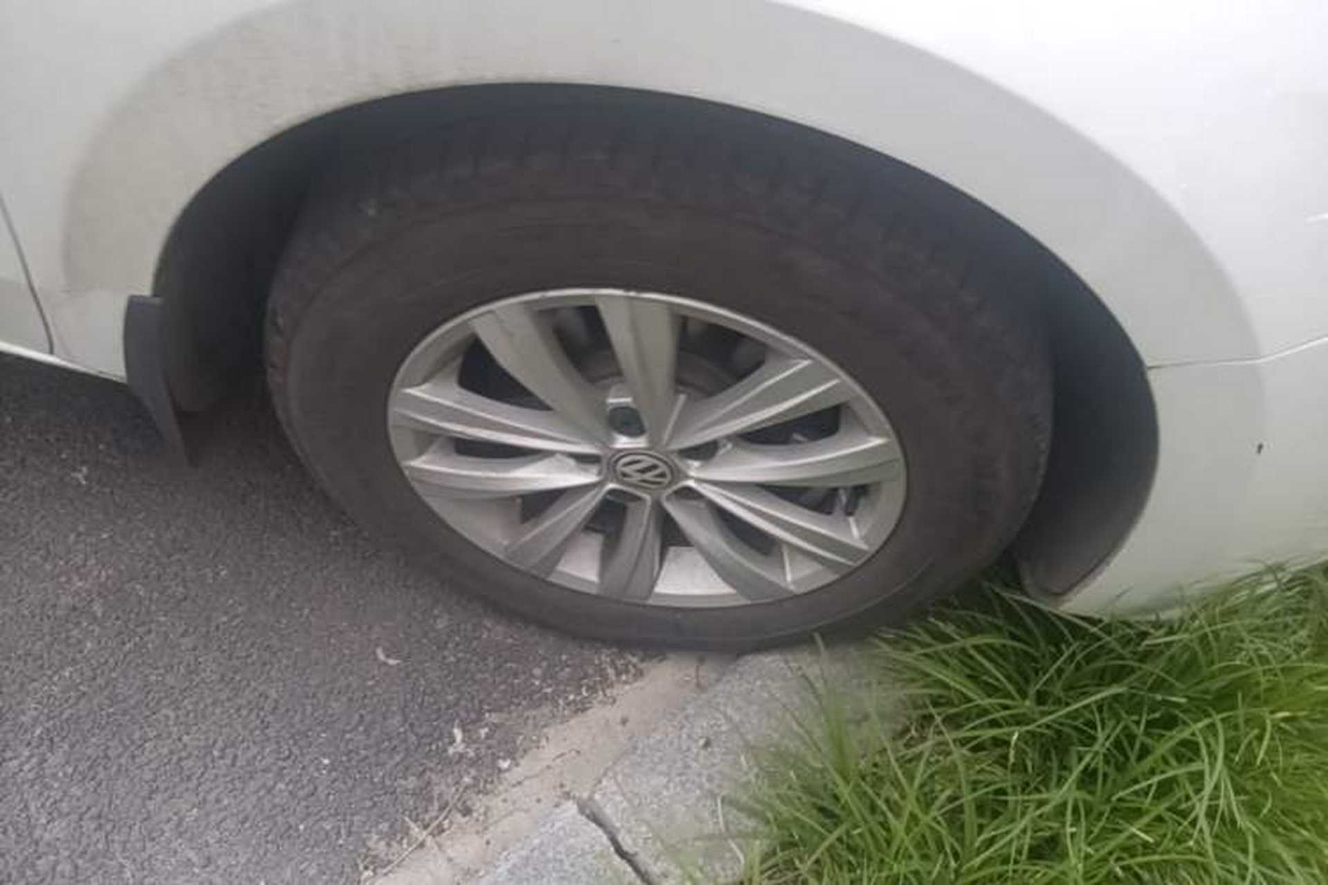 Used Volkswagen Bora 2016 1.6L Manual Fashion Edition Right Front Wheel Hub
