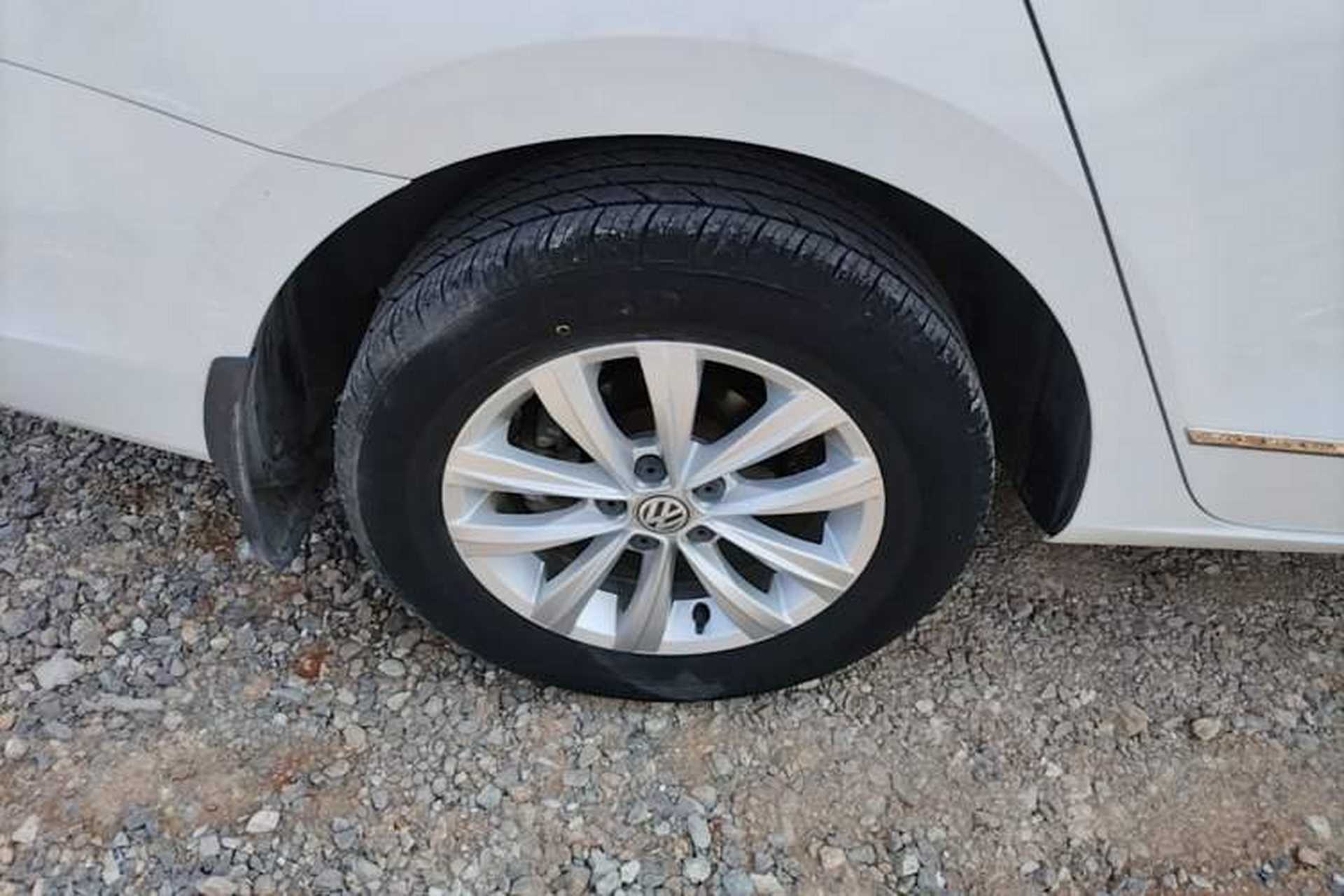 Used Volkswagen Bora 2016 1.6L Manual Fashion Edition Right Rear Wheel Hub