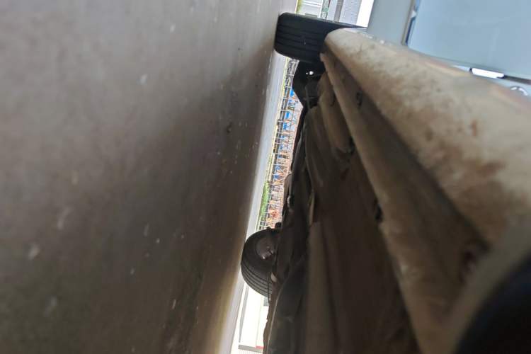 Used Volkswagen Bora 2016 1.6L Manual Comfort Model Right Side Sill