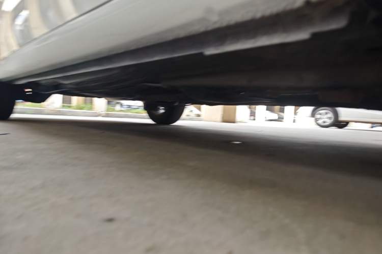 Used Volkswagen Bora 2016 1.6L Automatic Fashion Model Right Side Sill