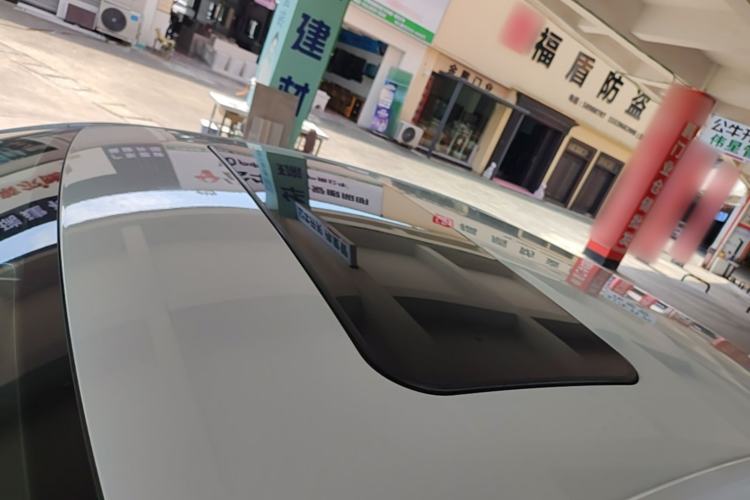 Used Volkswagen Bora 2016 1.6L Automatic Comfort Model Roof