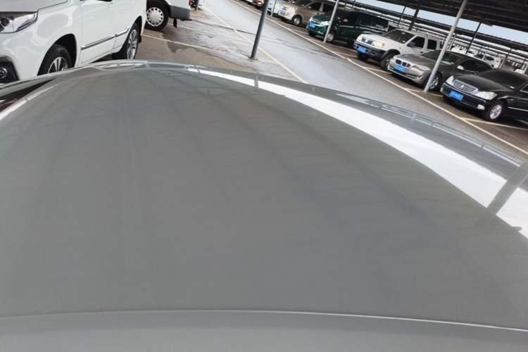 Used Volkswagen Bora 2016 1.6L Automatic Fashion Model Roof