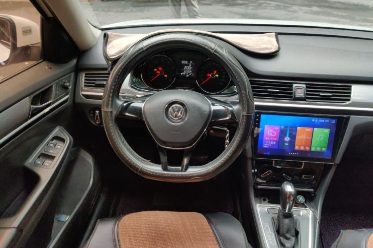 Used Volkswagen Bora 2016 1.6L Automatic Comfort Model Steering Wheel