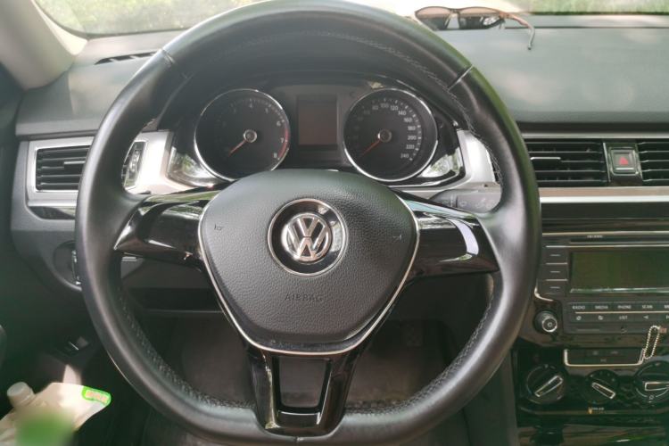 Used Volkswagen Bora 2016 1.6L Manual Comfort Model Steering Wheel