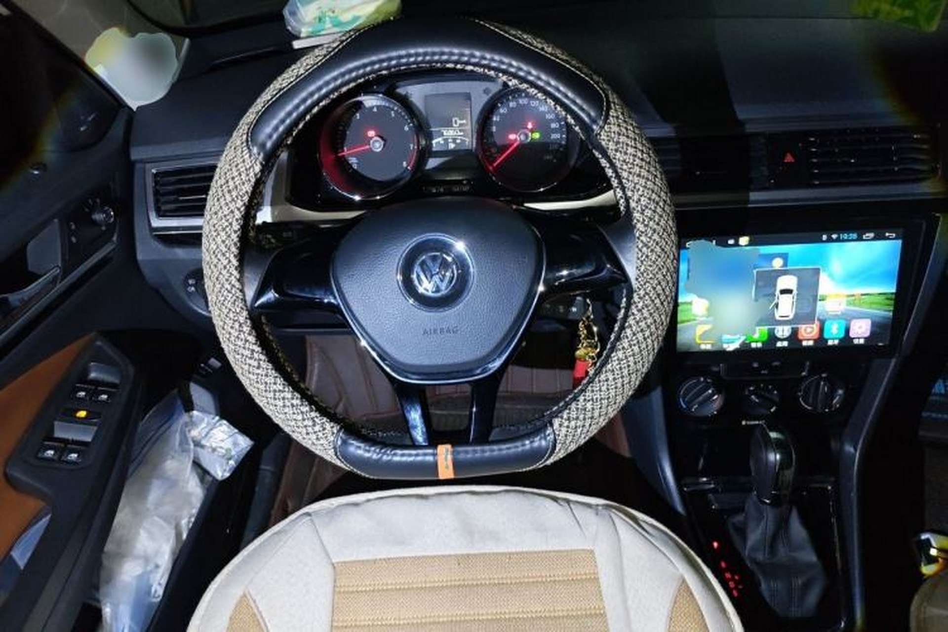 Used Volkswagen Bora 2016 1.6L Automatic Comfort Model Steering Wheel