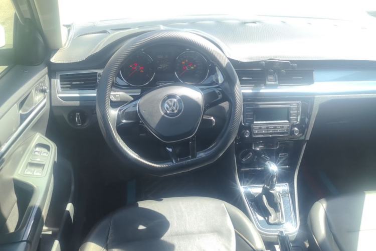 Used Volkswagen Bora 2016 1.6L Automatic Comfort Model Steering Wheel