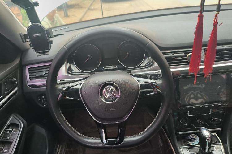 Used Volkswagen Bora 2016 1.6L Automatic Comfort Model Steering Wheel