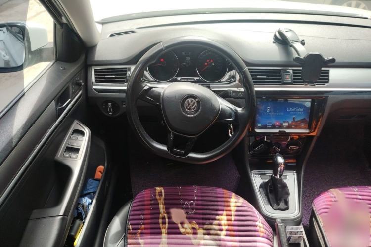 Used Volkswagen Bora 2016 1.6L Automatic Comfort Model Steering Wheel