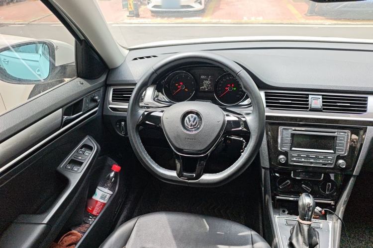 Used Volkswagen Bora 2016 1.6L Automatic Comfort Model Steering Wheel