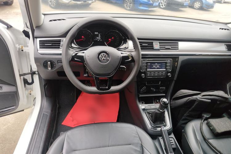 Used Volkswagen Bora 2016 230TSI Manual Comfort Version Steering Wheel